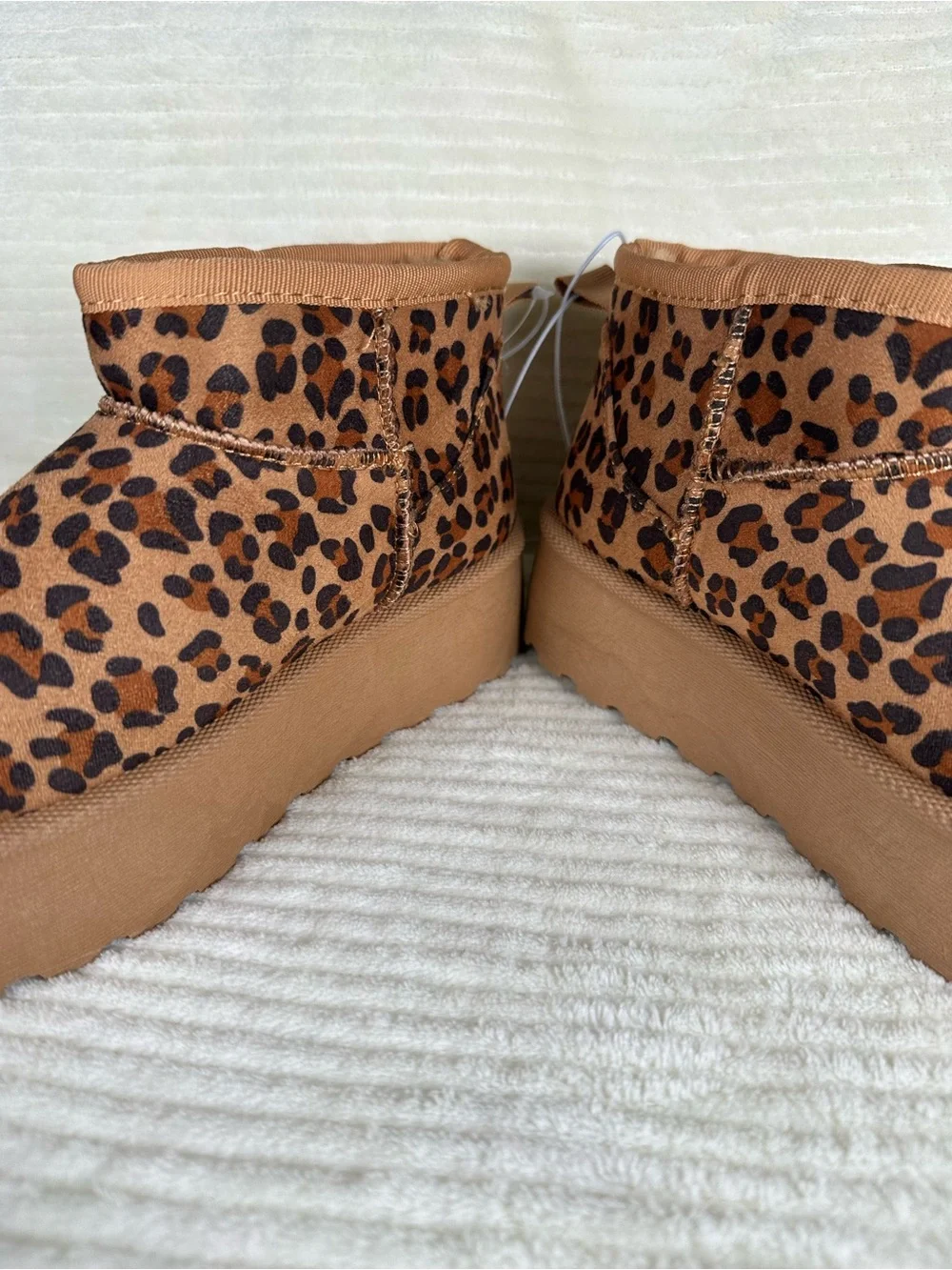 Olivia & Kate Little Girls Stormy Leopard Platform Booties NWT Size 13